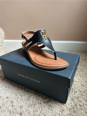 Tommy Hilfiger Black and Tan Logo T-Strap Sandals